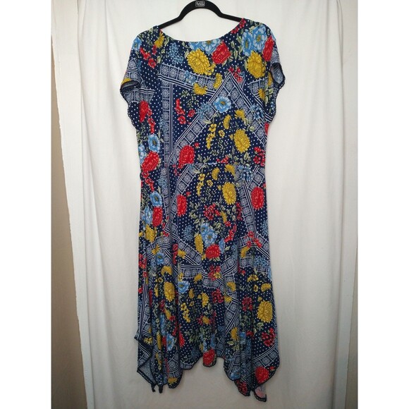 Rafaella Dress Sze XL Colorful Blue Floral Short Sleeve Handkerchief Eyelet Hem - Picture 2 of 9